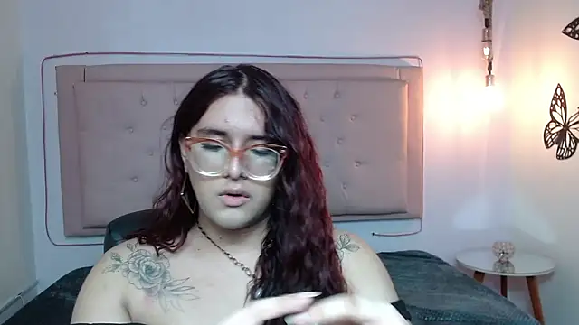 kathepickmanx online show from September 19, 2025, 3:32 am