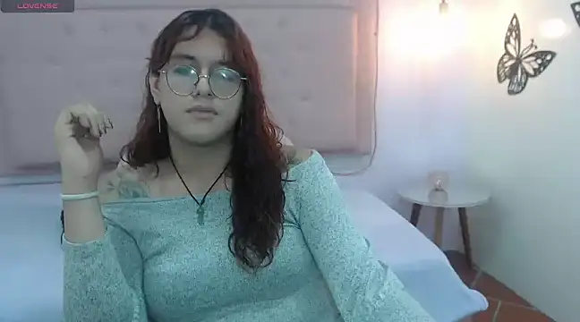 kathepickmanx online show from March 11, 2025, 3:25 am