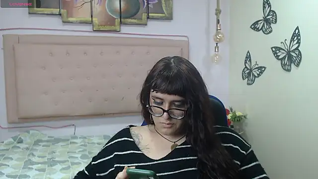 Snapshot of kathepickmanx chatting on February 25, 2026, 3:18 am kathepickmanx online show from February 25, 2026, 3:18 am