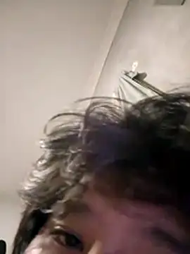 it0z klk online show from March 26, 2026, 4:44 am