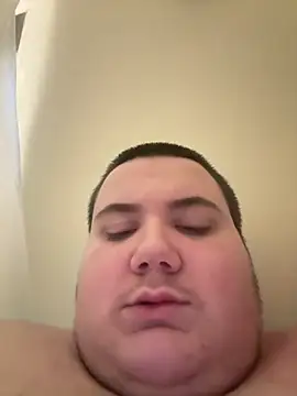 Bigcokz123456 online show from May 7, 2026, 7:06 pm