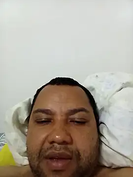 Snapshot of Marcio2235 chatting on September 20, 2025, 6:29 am Marcio2235 online show from September 20, 2025, 6:29 am