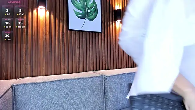 Snapshot of Eva_abaad chatting on March 6, 2025, 6:48 pm Eva abaad online show from March 6, 2025, 6:48 pm