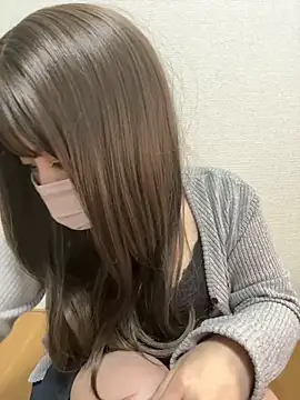 Snapshot of momo-love chatting on March 15, 2025, 4:57 am momo-love online show from March 15, 2025, 4:57 am