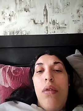 Snapshot of Rosanna_Rennie chatting on March 7, 2025, 7:08 am Rosanna Rennie online show from March 7, 2025, 7:08 am