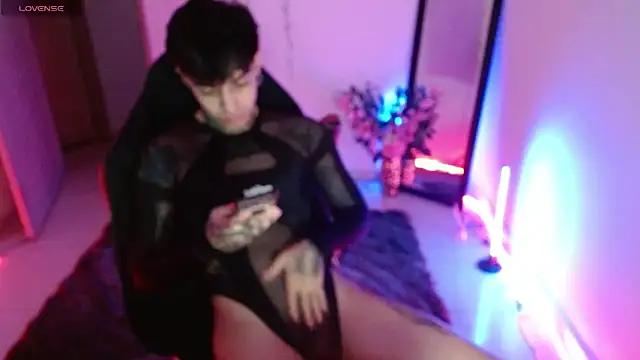 Snapshot of Jack-dark chatting on January 21, 2025, 1:29 am Jack-dark online show from January 21, 2025, 1:29 am