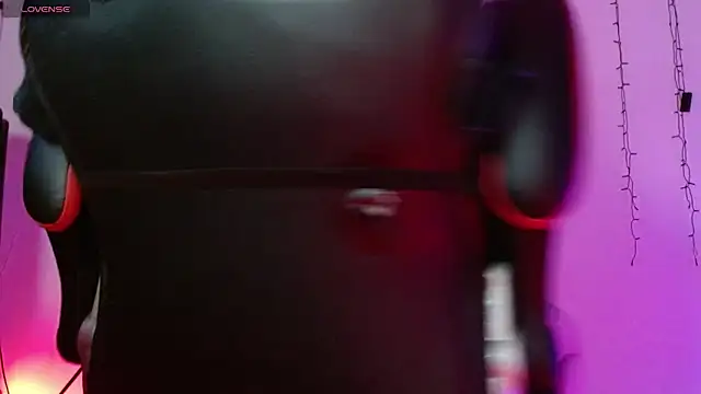 Snapshot of Jack-dark chatting on January 21, 2025, 7:37 am Jack-dark online show from January 21, 2025, 7:37 am