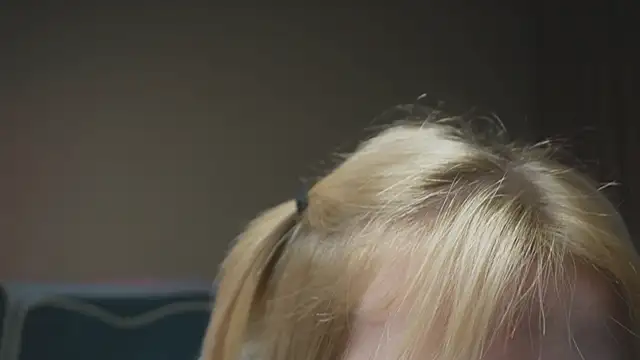 milasmiu online show from February 11, 2025, 3:08 pm