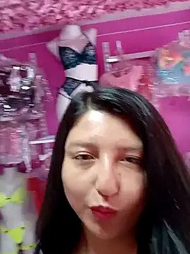 Snapshot of Melyy_Edii chatting on September 23, 2025, 5:31 pm Melyy Edii online show from September 23, 2025, 5:31 pm