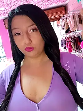 Snapshot of Melyy_Edii chatting on November 10, 2025, 3:06 pm Melyy Edii online show from November 10, 2025, 3:06 pm