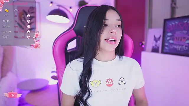 Snapshot of Hade_collinss chatting on March 14, 2025, 7:12 pm Hade collinss online show from March 14, 2025, 7:12 pm