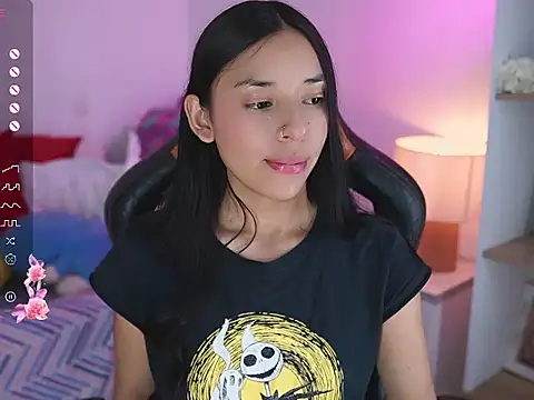 Snapshot of Hade_collinss chatting on March 3, 2025, 6:56 pm Hade collinss online show from March 3, 2025, 6:56 pm