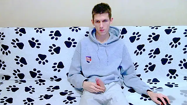 Lester Broo online show from February 1, 2026, 8:12 am