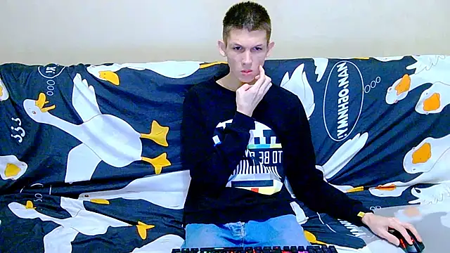 Lester Broo online show from January 13, 2026, 7:23 am