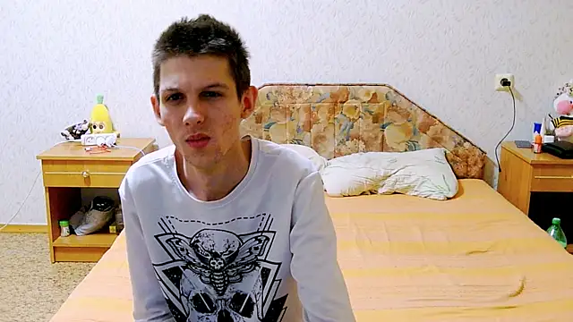 Snapshot of Lester_Broo chatting on March 9, 2025, 3:01 am Lester Broo online show from March 9, 2025, 3:01 am