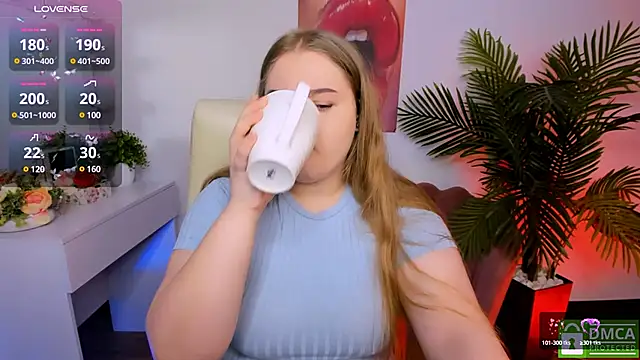 Erica  Alta online show from March 18, 2025, 6:39 am