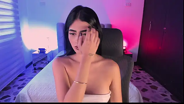 BellaaStorm online show from October 30, 2025, 9:22 pm