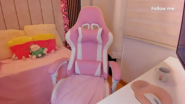 tamy xoo online show from February 13, 2026, 6:08 pm