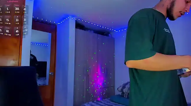 austinoficial online show from March 21, 2025, 2:28 am