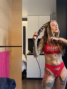 Snapshot of Black_sweet_Rose chatting on March 3, 2026, 11:39 am Black sweet Rose online show from March 3, 2026, 11:39 am