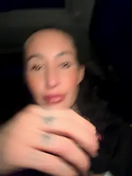 Snapshot of Black_sweet_Rose chatting on January 13, 2026, 4:33 pm Black sweet Rose online show from January 13, 2026, 4:33 pm