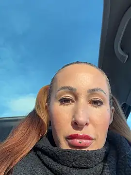 Snapshot of Black_sweet_Rose chatting on January 7, 2026, 11:59 am Black sweet Rose online show from January 7, 2026, 11:59 am