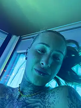 Snapshot of Black_sweet_Rose chatting on January 15, 2026, 4:32 pm Black sweet Rose online show from January 15, 2026, 4:32 pm