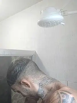 Snapshot of gibbyi777 chatting on December 16, 2025, 9:19 pm gibbyi777 online show from December 16, 2025, 9:19 pm