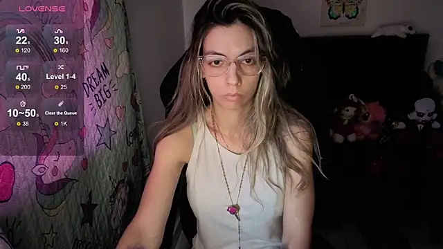 Snapshot of Princezzlove3 chatting on September 27, 2025, 4:24 pm Princezzlove3 online show from September 27, 2025, 4:24 pm