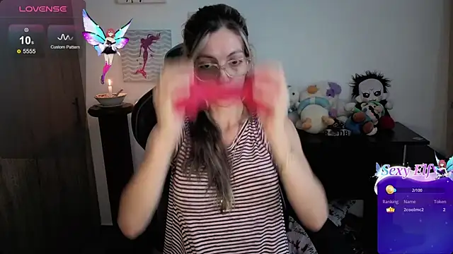 Snapshot of Princezzlove3 chatting on April 14, 2026, 8:03 pm Princezzlove3 online show from April 14, 2026, 8:03 pm