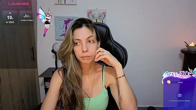 Princezzlove3 online show from June 26, 2026, 2:17 am