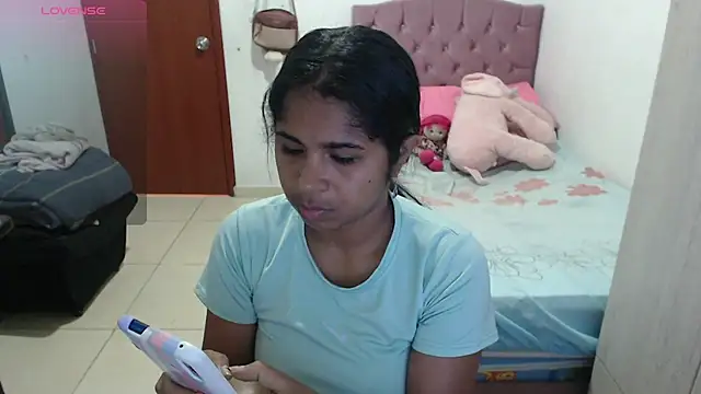 Snapshot of july-feria chatting on November 22, 2025, 4:50 pm july-feria online show from November 22, 2025, 4:50 pm