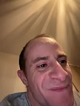 Snapshot of VicesVersa chatting on January 14, 2025, 12:00 am VicesVersa online show from January 14, 2025, 12:00 am