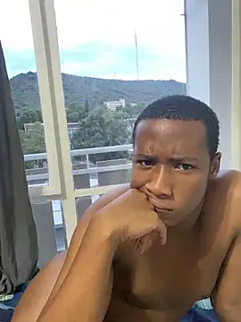 Snapshot of snotLoud chatting on March 7, 2025, 5:38 pm snotLoud online show from March 7, 2025, 5:38 pm