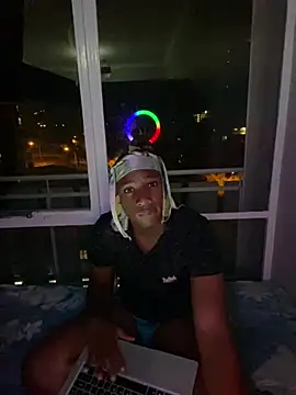 Snapshot of snotLoud chatting on March 14, 2025, 8:28 pm snotLoud online show from March 14, 2025, 8:28 pm