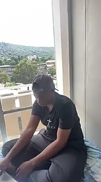 Snapshot of snotLoud chatting on March 21, 2025, 9:12 am snotLoud online show from March 21, 2025, 9:12 am