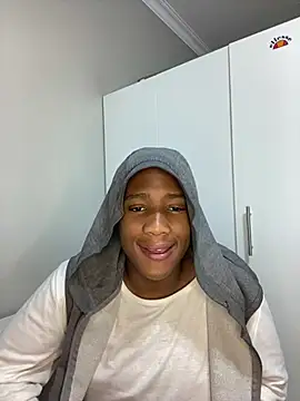 Snapshot of snotLoud chatting on February 12, 2025, 7:35 pm snotLoud online show from February 12, 2025, 7:35 pm