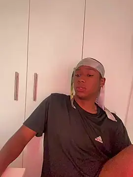 Snapshot of snotLoud chatting on March 17, 2025, 2:34 pm snotLoud online show from March 17, 2025, 2:34 pm