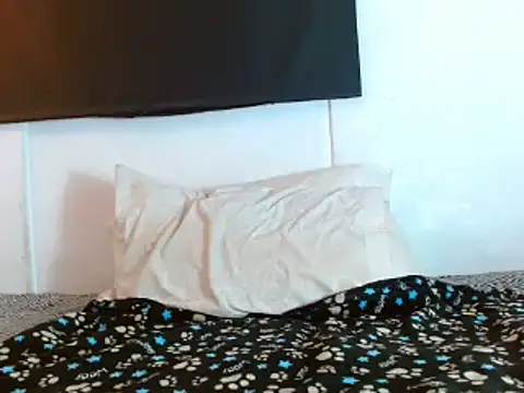 samantha ferrer28 online show from February 13, 2025, 7:35 am