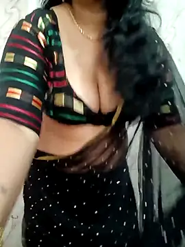 Snapshot of Haseena_Baby chatting on April 2, 2026, 2:52 am Haseena Baby online show from April 2, 2026, 2:52 am