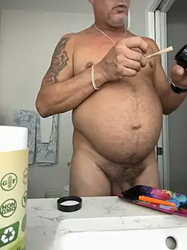 Snapshot of carlospingalinda chatting on October 7, 2025, 9:49 pm carlospingalinda online show from October 7, 2025, 9:49 pm