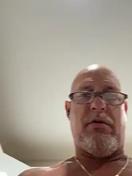 Snapshot of carlospingalinda chatting on September 16, 2025, 9:54 am carlospingalinda online show from September 16, 2025, 9:54 am