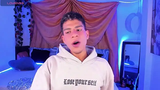 Ethan Boyy online show from October 25, 2025, 11:05 pm