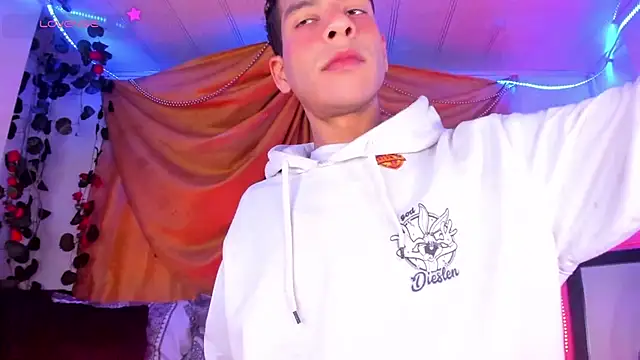 Ethan Boyy online show from January 10, 2026, 10:27 pm