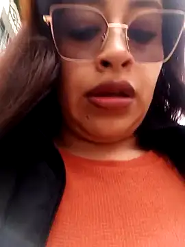 Snapshot of AnonymousGirl chatting on March 12, 2026, 1:04 pm AnonymousGirl online show from March 12, 2026, 1:04 pm