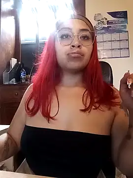 Snapshot of AnonymousGirl chatting on December 20, 2025, 8:12 pm AnonymousGirl online show from December 20, 2025, 8:12 pm