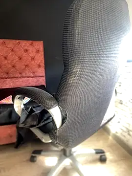 Snapshot of Miss__Melody chatting on September 25, 2025, 2:12 pm Miss Melody online show from September 25, 2025, 2:12 pm