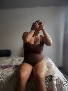 Snapshot of Miss__Melody chatting on December 5, 2025, 12:15 pm Miss Melody online show from December 5, 2025, 12:15 pm