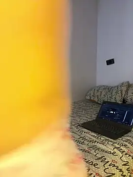 Snapshot of Malia_B chatting on February 2, 2025, 5:04 pm Malia B online show from February 2, 2025, 5:04 pm