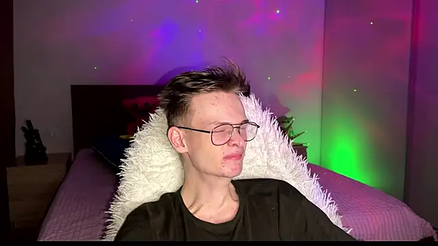 Wild boar1 online show from March 7, 2025, 11:49 pm